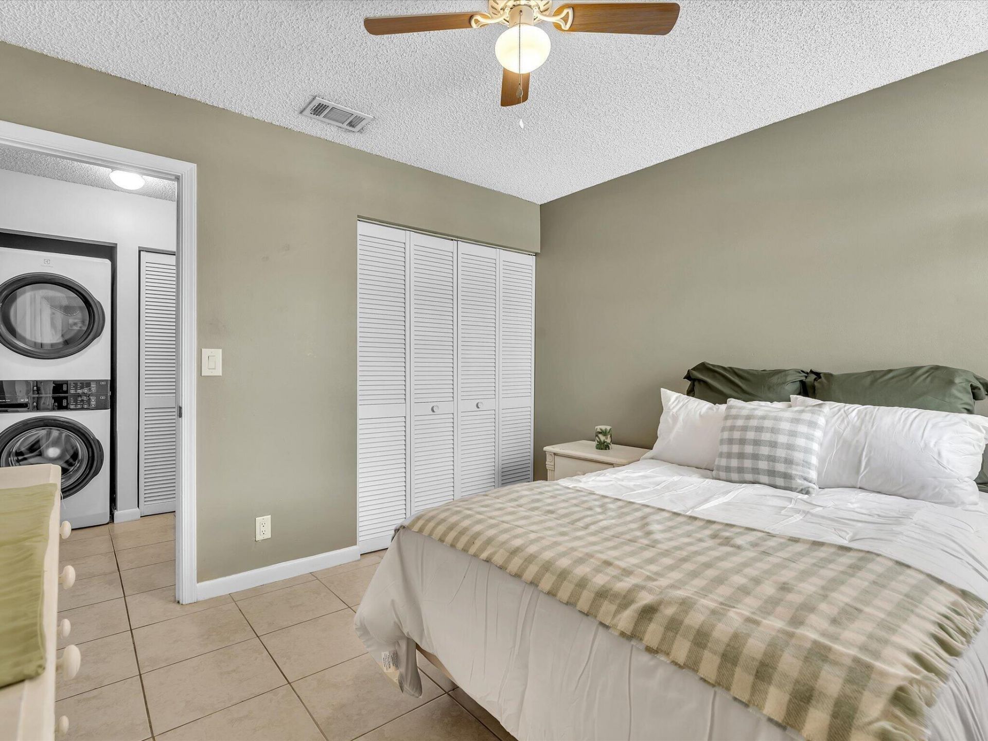 3160 Leewood Terrace, Unit L218, Boca Raton, FL 33431 Photo
