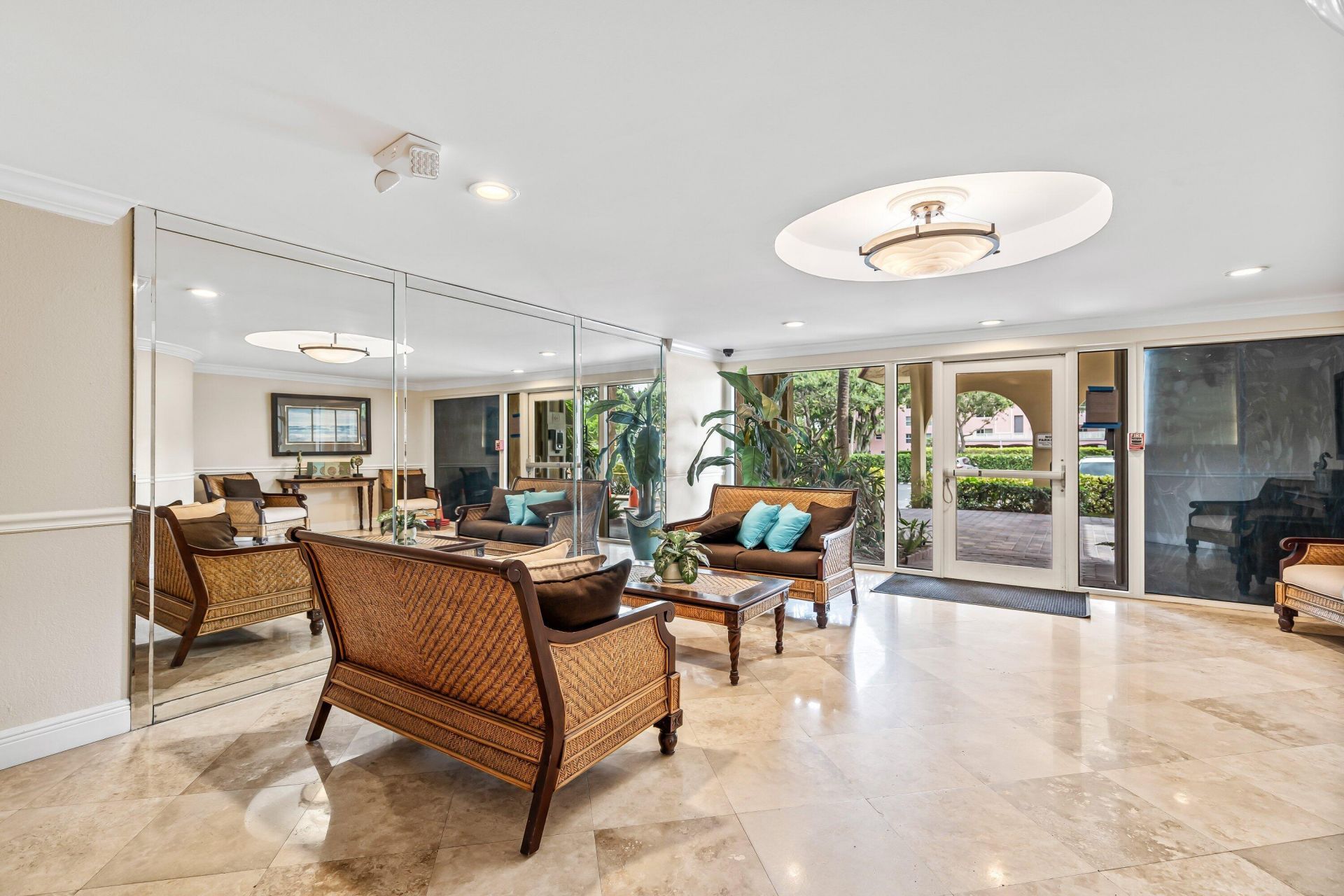 1111 S Ocean Boulevard, Unit 315, Boca Raton, FL 33432 Photo