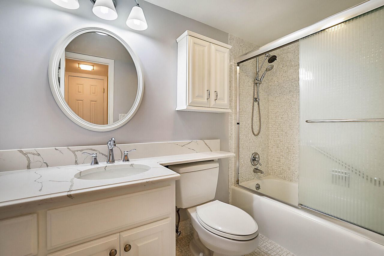 700 NE Harbour Terrace, Unit 2310, Boca Raton, FL 33431 Photo