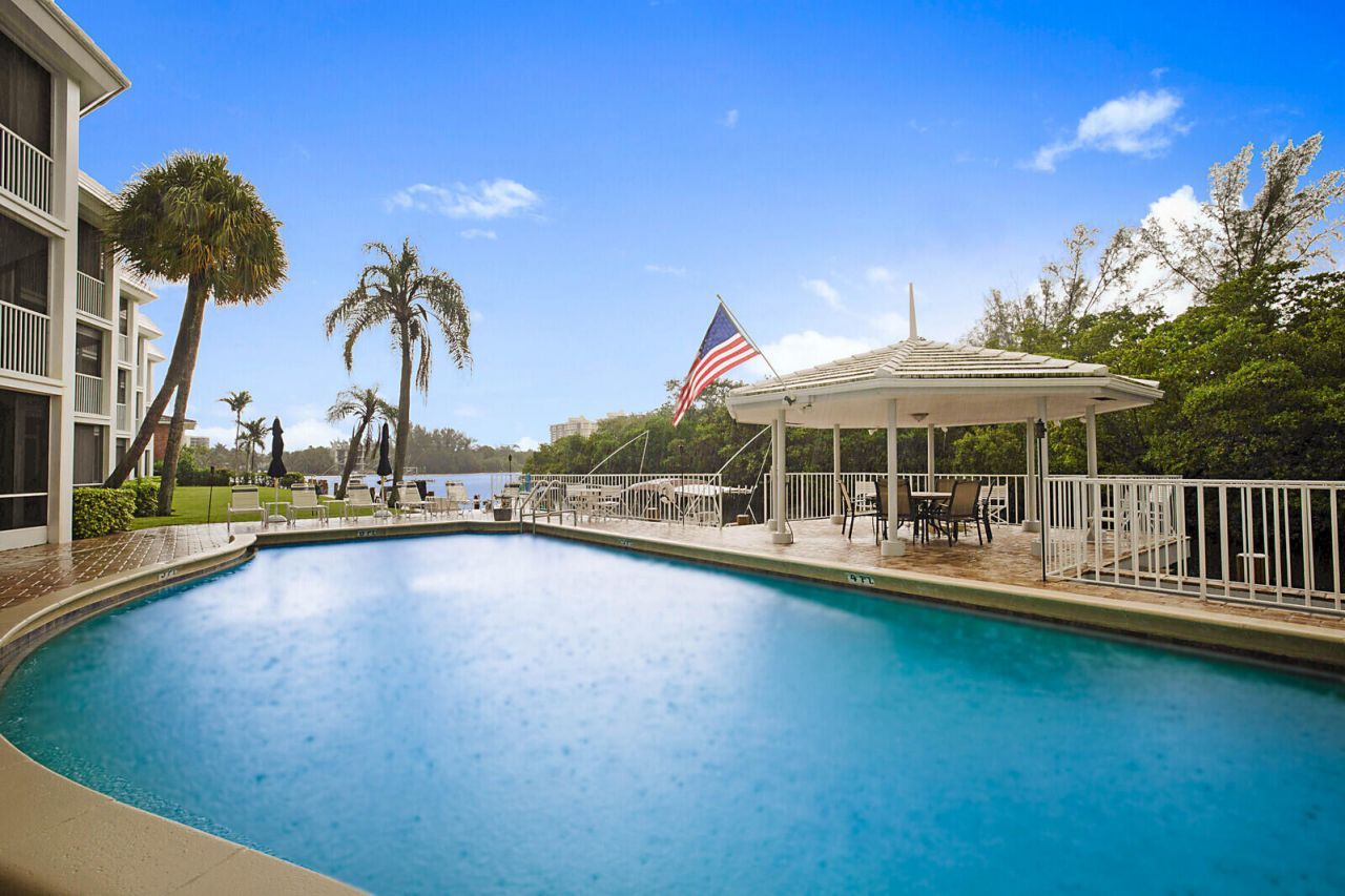 700 NE Harbour Terrace, Unit 2310, Boca Raton, FL 33431 Photo
