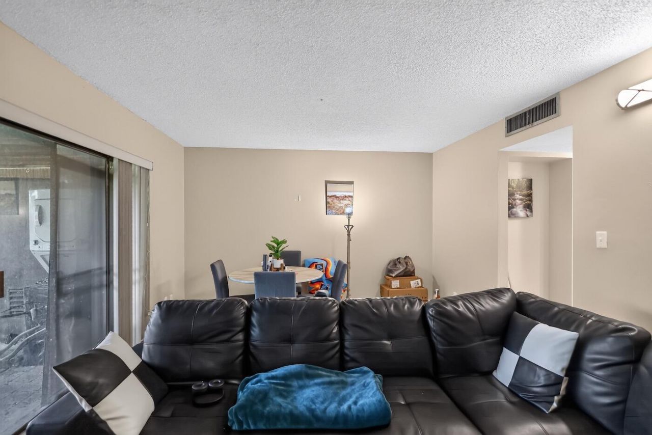 3254 N Pine Island Road, Sunrise, FL 33351 Photo