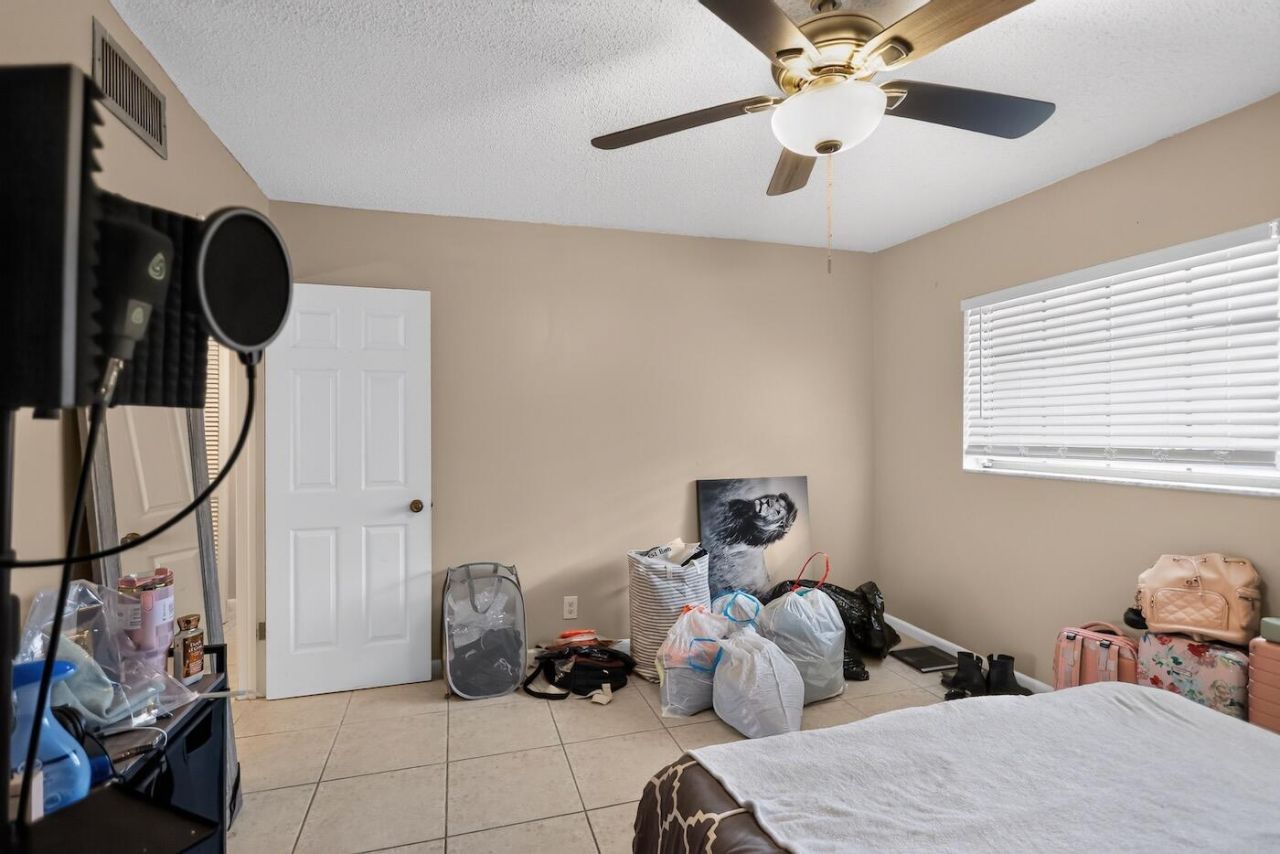 3254 N Pine Island Road, Sunrise, FL 33351 Photo