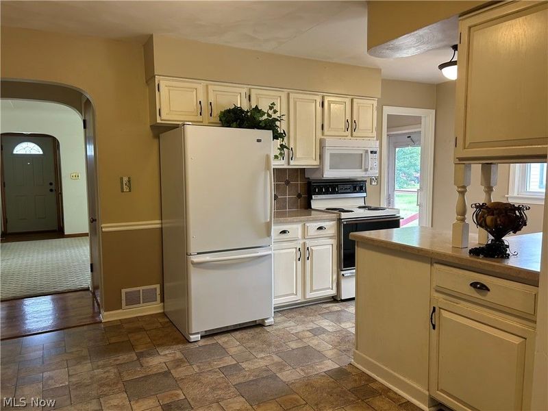 148 Marcia Drive, Austintown, OH 44515 Photo 30