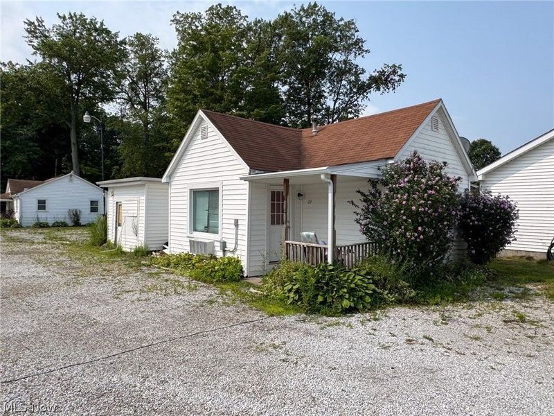 5196 Lake Drive N, Geneva on the Lake, OH 44041 Photo 13