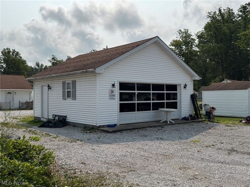5196 Lake Drive N, Geneva on the Lake, OH 44041 Photo 18