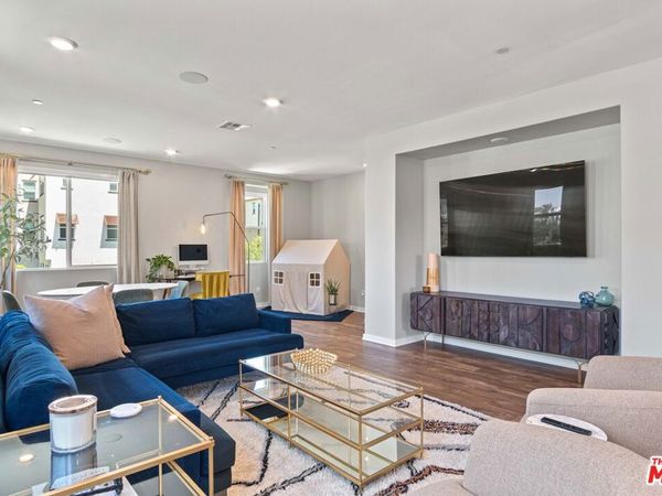 716 Sienna Way, Inglewood, CA 90301