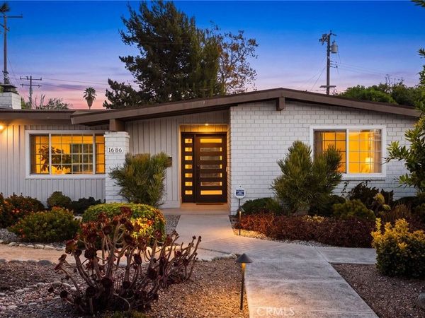 1686 Longwood Avenue, Claremont, CA 91711