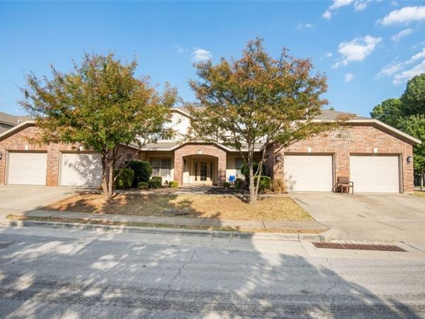 2624 N Valencia Avenue, Unit #1-#4, Fayetteville, AR 72703