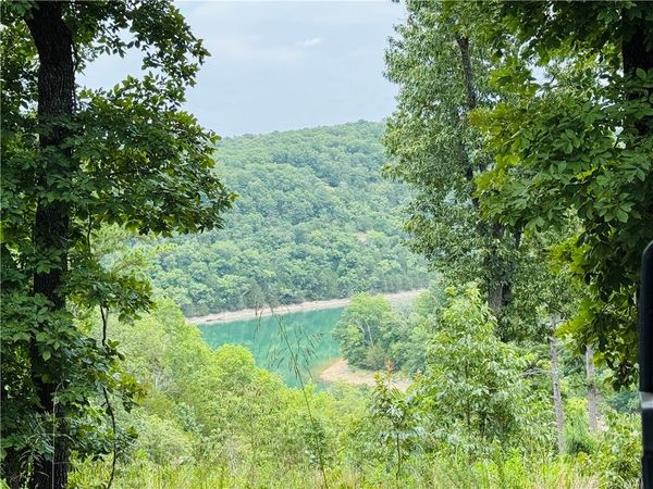 CR 150 Blackberry & Glen Haven Lane , Eureka Springs, AR 72631