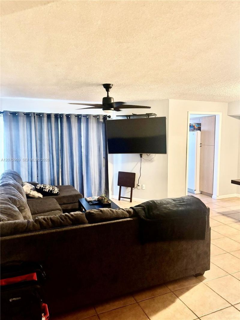 2249 SE 27th Dr, Unit 106-D, Homestead, FL 33035 Photo
