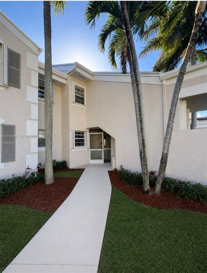 2249 SE 27th Dr, Unit 106-D, Homestead, FL 33035 Photo