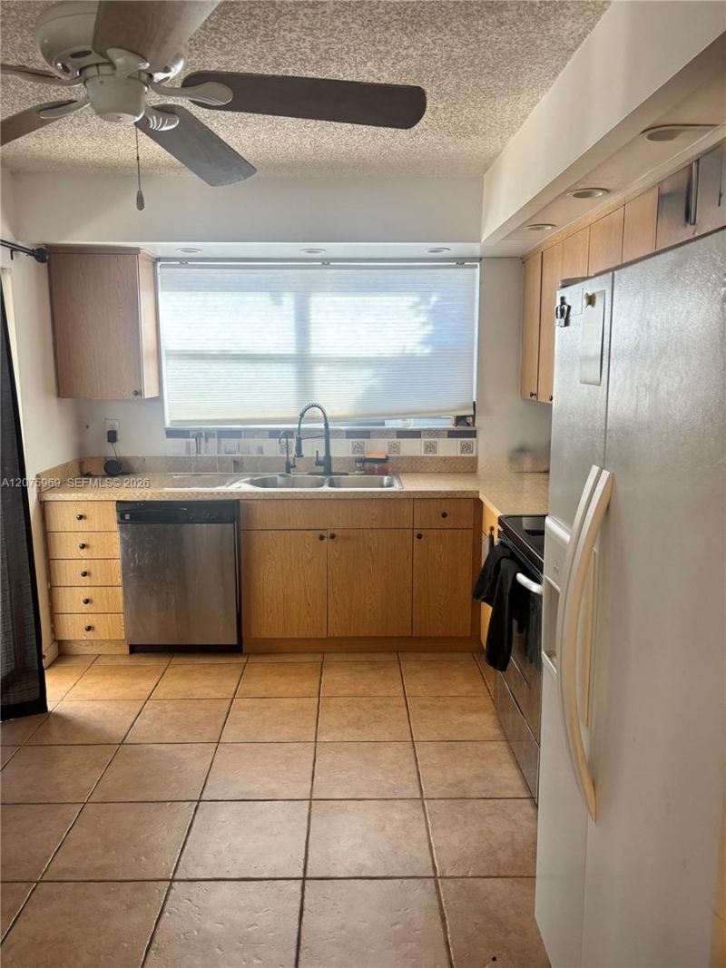 2249 SE 27th Dr, Unit 106-D, Homestead, FL 33035 Photo