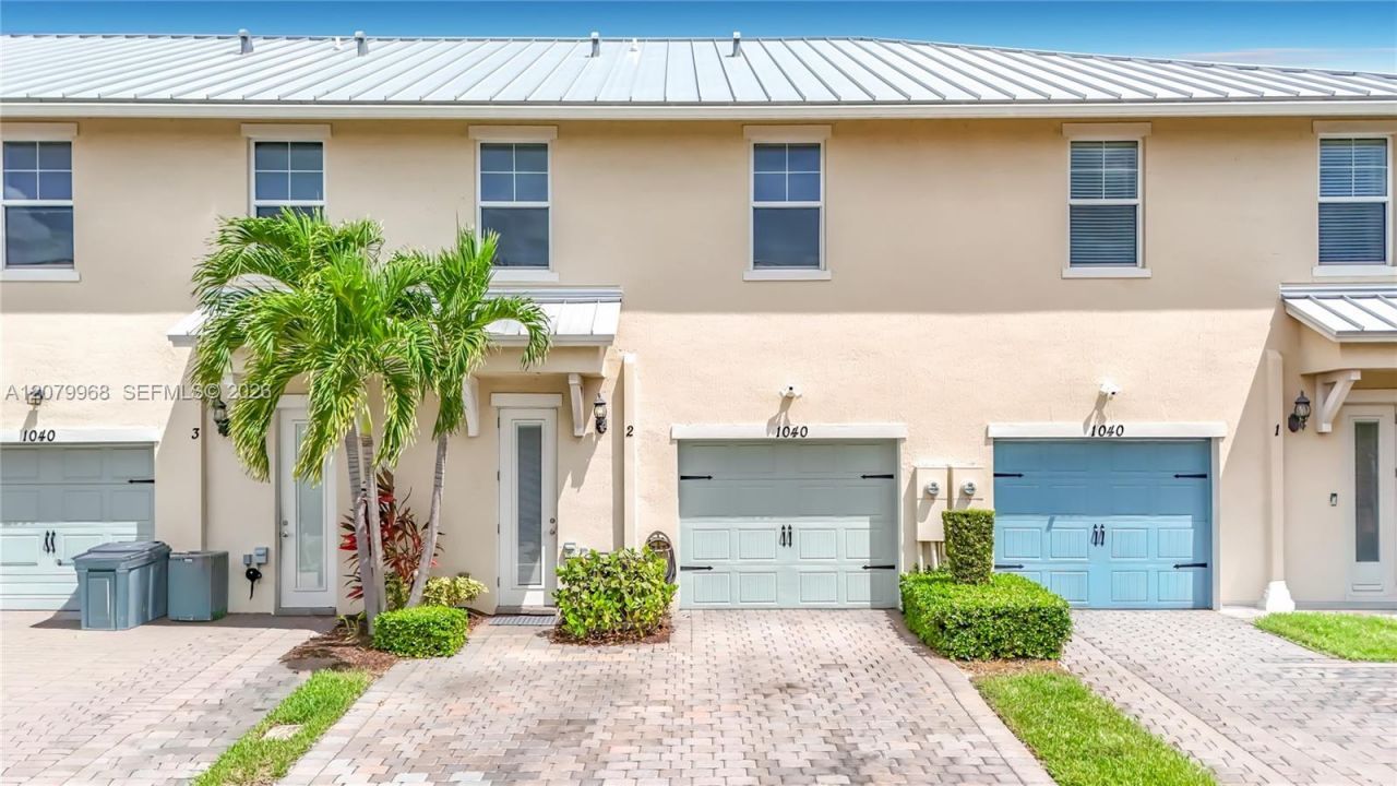 1040 Eucalyptus Dr, Unit 2, Hollywood, FL 33021 Photo