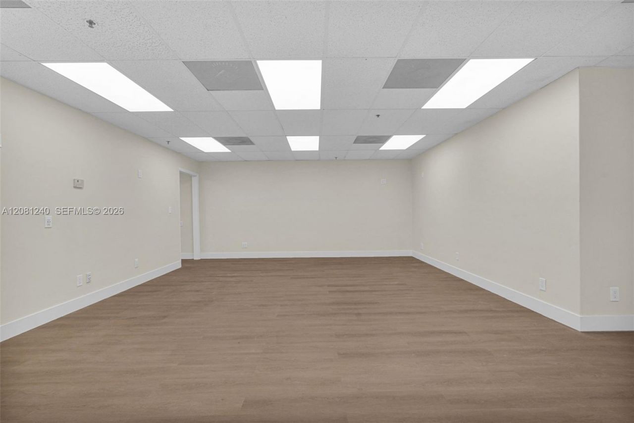 2691 E Oakland Park Blvd, Unit 401, Fort Lauderdale, FL 33306 Photo