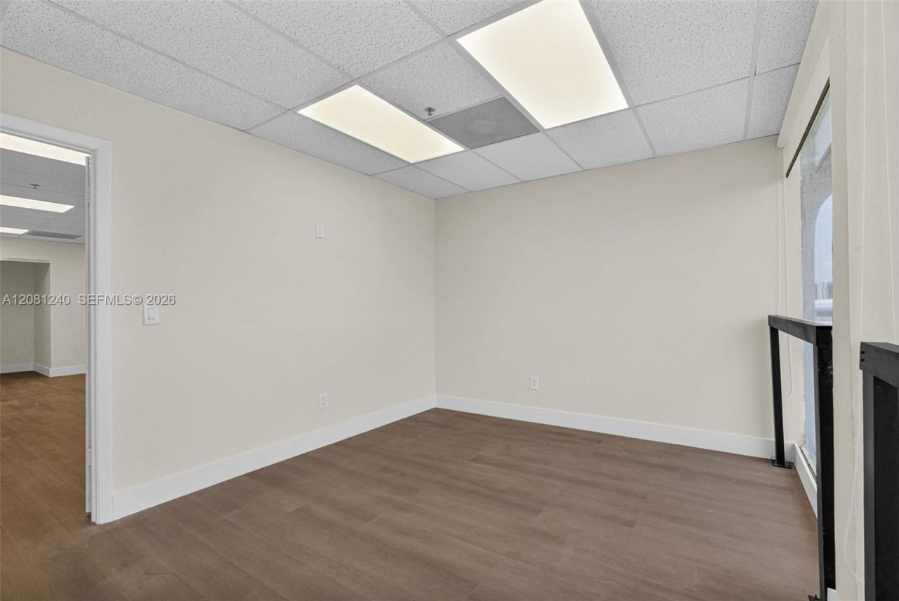 2691 E Oakland Park Blvd, Unit 401, Fort Lauderdale, FL 33306 Photo