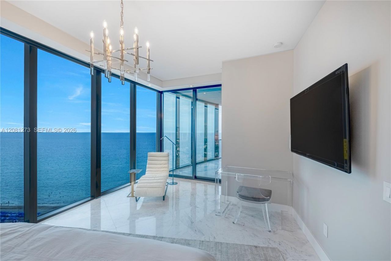 18555 Collins Ave, Unit 1505, Sunny Isles Beach, FL 33160 Photo