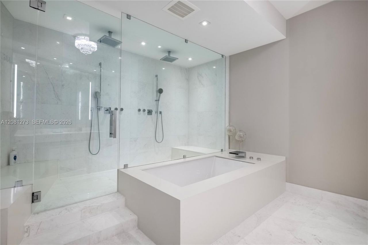 18555 Collins Ave, Unit 1505, Sunny Isles Beach, FL 33160 Photo