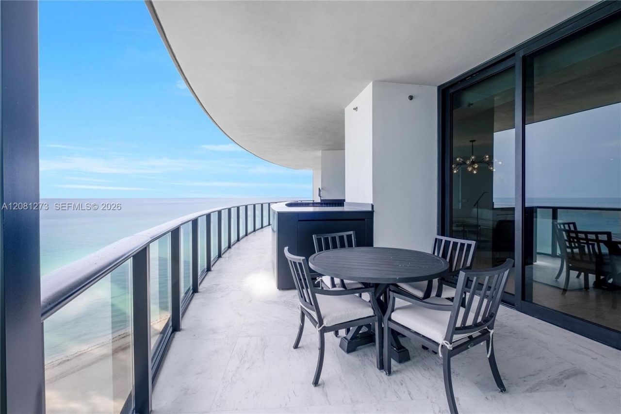 18555 Collins Ave, Unit 1505, Sunny Isles Beach, FL 33160 Photo
