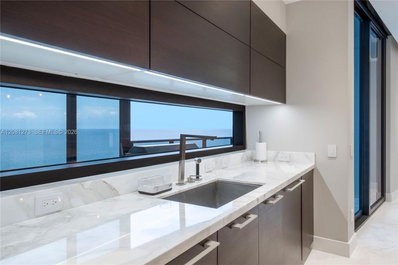 18555 Collins Ave, Unit 1505, Sunny Isles Beach, FL 33160 Photo