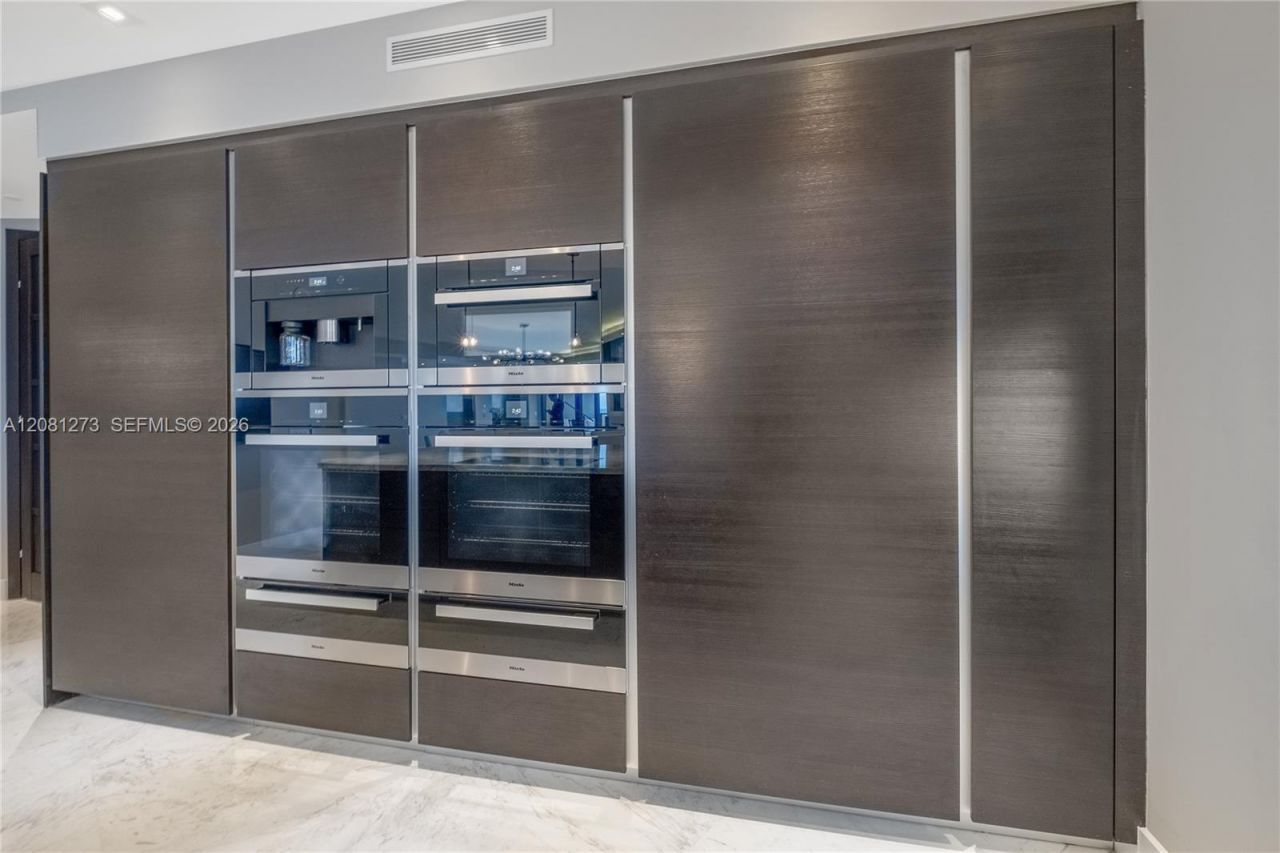 18555 Collins Ave, Unit 1505, Sunny Isles Beach, FL 33160 Photo