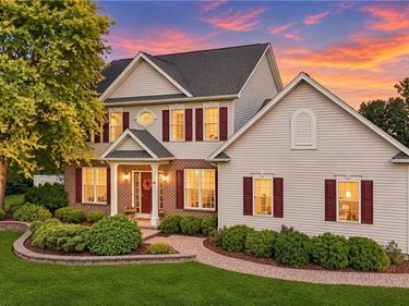 18 King Fisher Drive, Spencerport, NY 14559