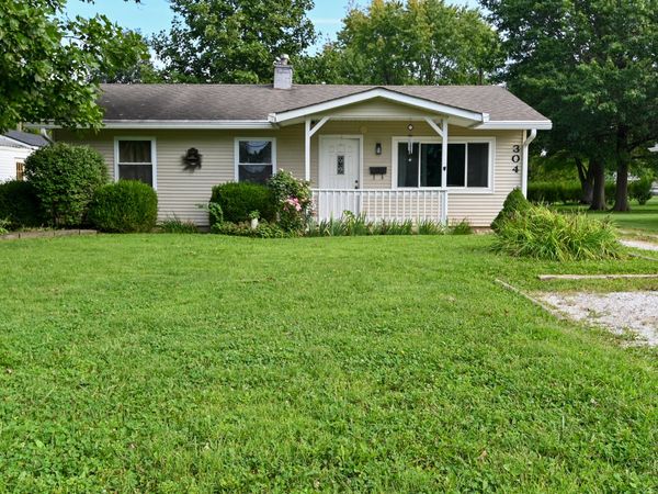 304 E Park, Plainfield, IN 46168