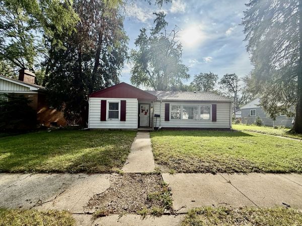 16733 Crane Avenue , Hazel Crest, IL 60429