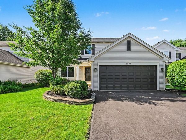 1057 Rosefield Lane , Aurora, IL 60504