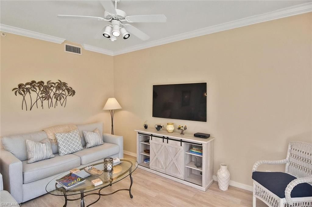 8680 Cedar Hammock Cir , Unit 122, Naples, FL 34112 Photo