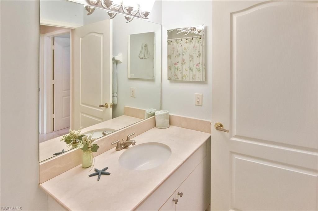 8680 Cedar Hammock Cir , Unit 122, Naples, FL 34112 Photo
