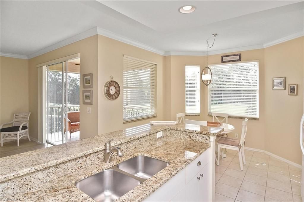 8680 Cedar Hammock Cir , Unit 122, Naples, FL 34112 Photo