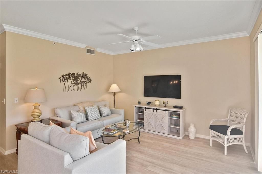8680 Cedar Hammock Cir , Unit 122, Naples, FL 34112 Photo