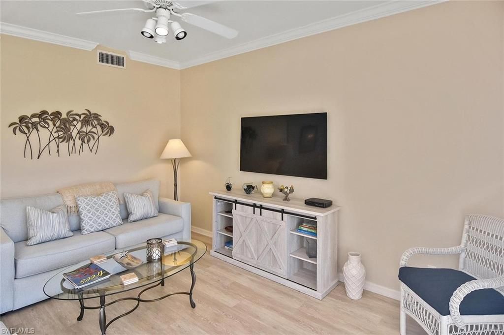 8680 Cedar Hammock Cir , Unit 122, Naples, FL 34112 Photo