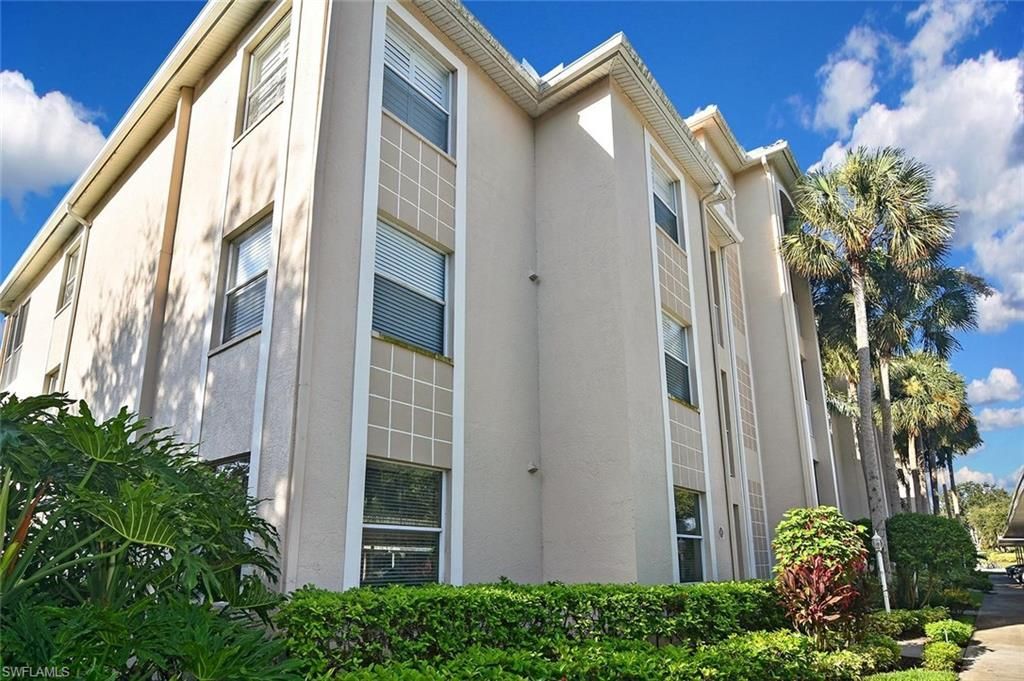 8680 Cedar Hammock Cir , Unit 122, Naples, FL 34112 Photo