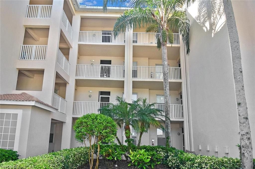 8680 Cedar Hammock Cir , Unit 122, Naples, FL 34112 Photo