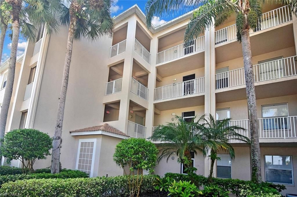 8680 Cedar Hammock Cir , Unit 122, Naples, FL 34112 Photo