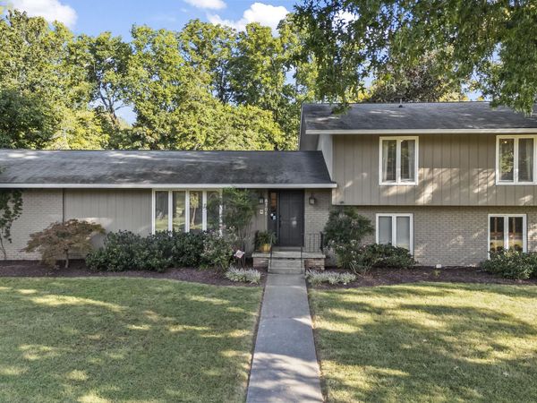 8705 Wimbledon Drive, Knoxville, TN 37923