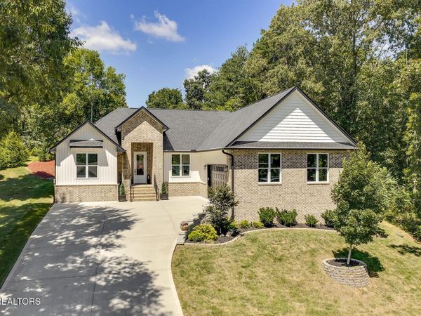 125 Daleyuhski Way, Loudon, TN 37774