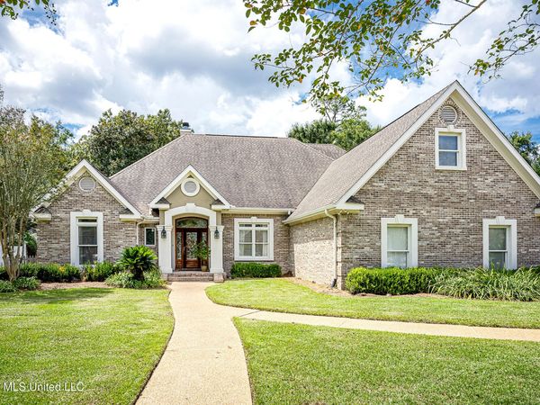 3609 Perryman Road, Ocean Springs, MS 39564