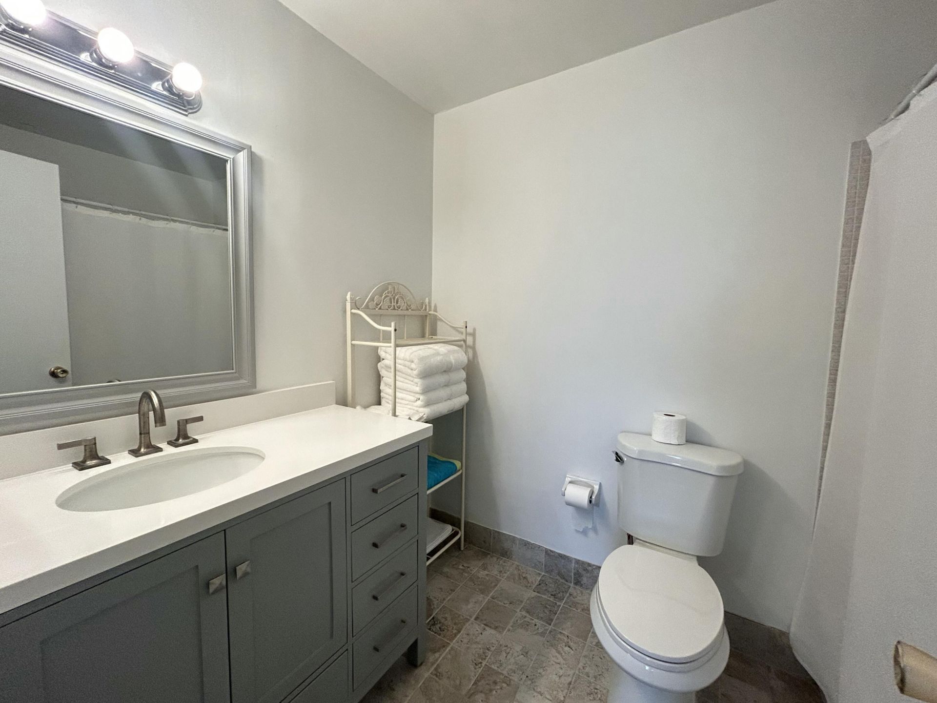 1030 Silk Oak Terrace, Unit 203, Delray Beach, FL 33445 Photo