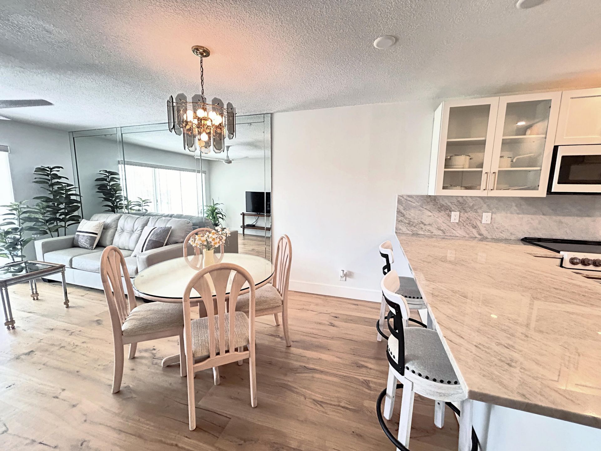 1030 Silk Oak Terrace, Unit 203, Delray Beach, FL 33445 Photo