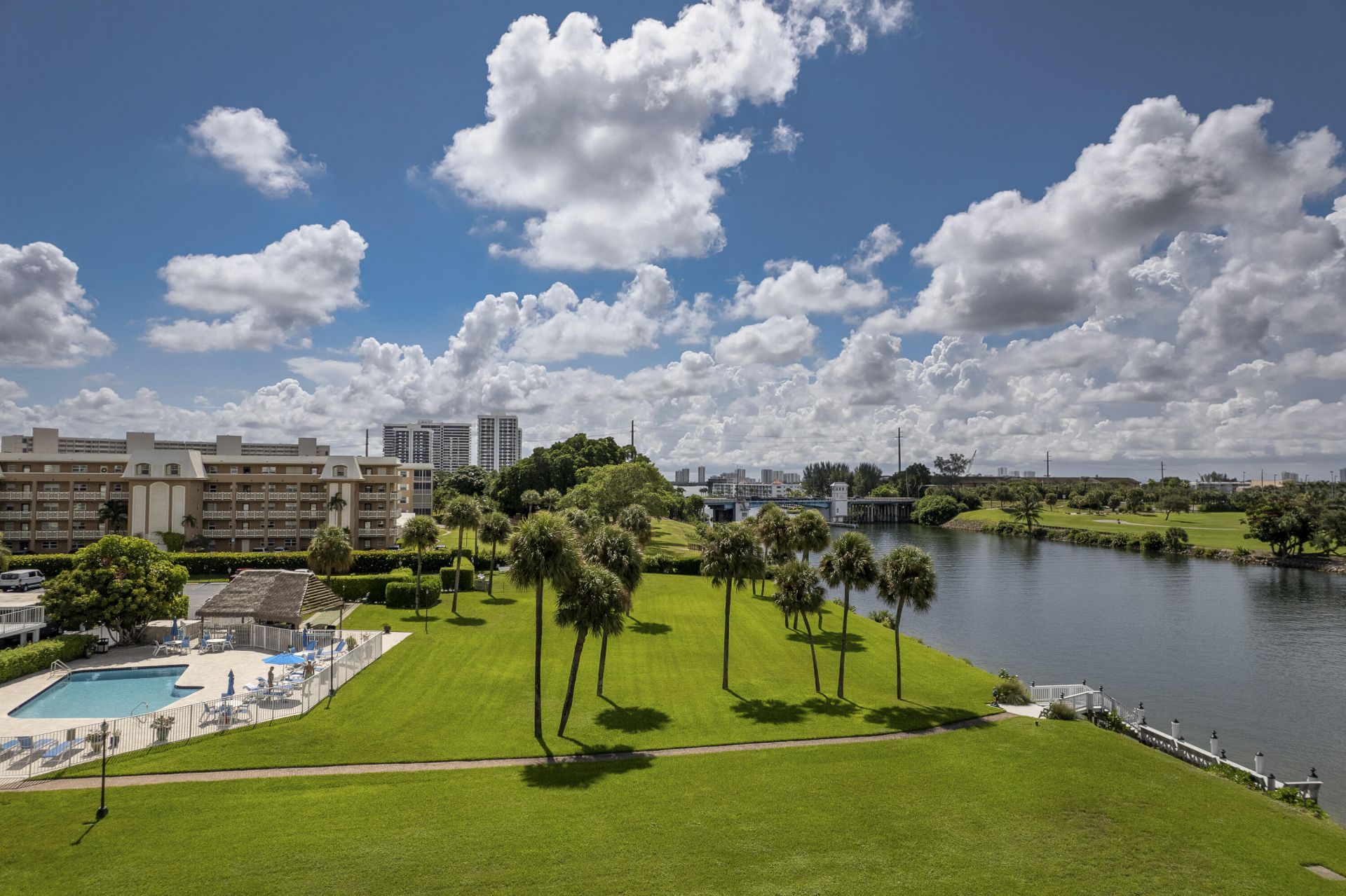 336 Golfview Road, Unit 708, North Palm Beach, FL 33408 Photo