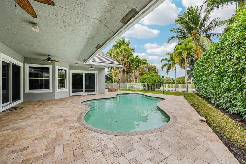 1919 S Club Drive, Wellington, FL 33414 Photo