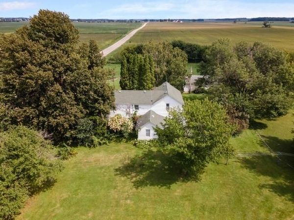 9346 E State 67 Road, Clinton, WI 53525