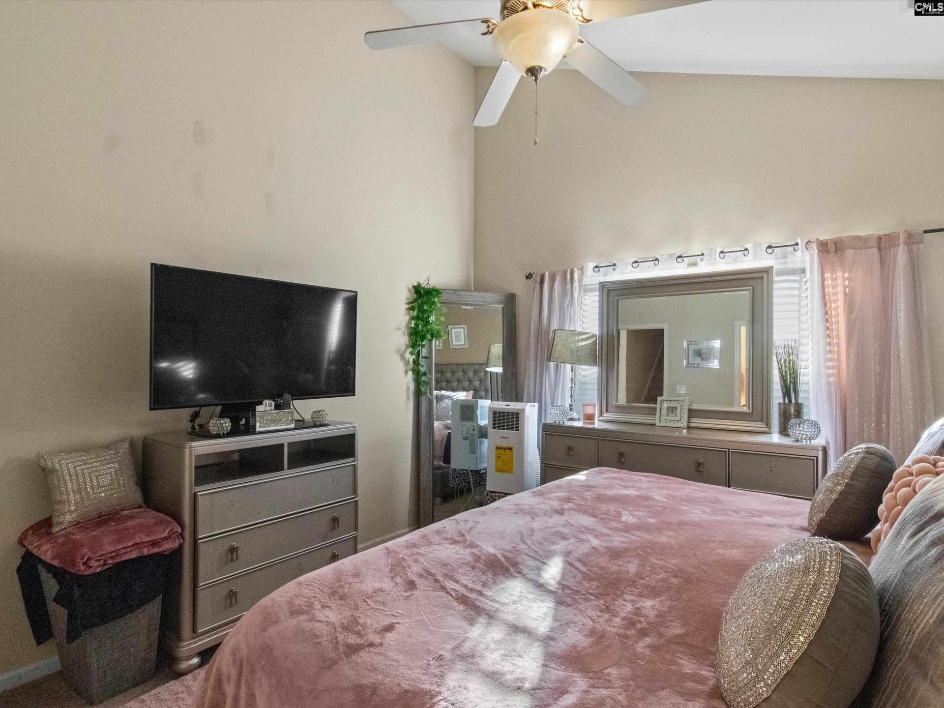 172 Springhaven Drive Photo 8