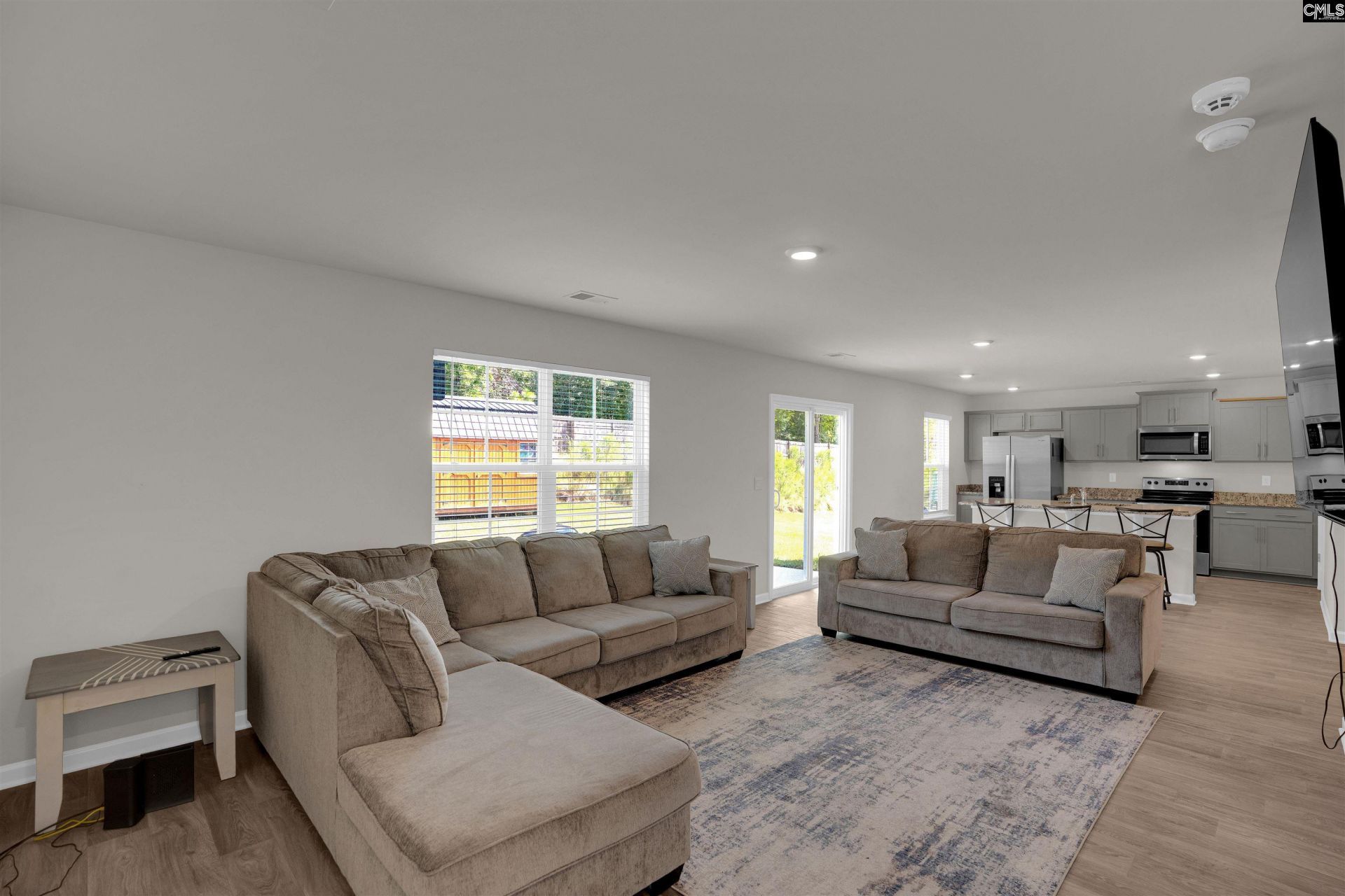 246 Carrington Drive Photo 11