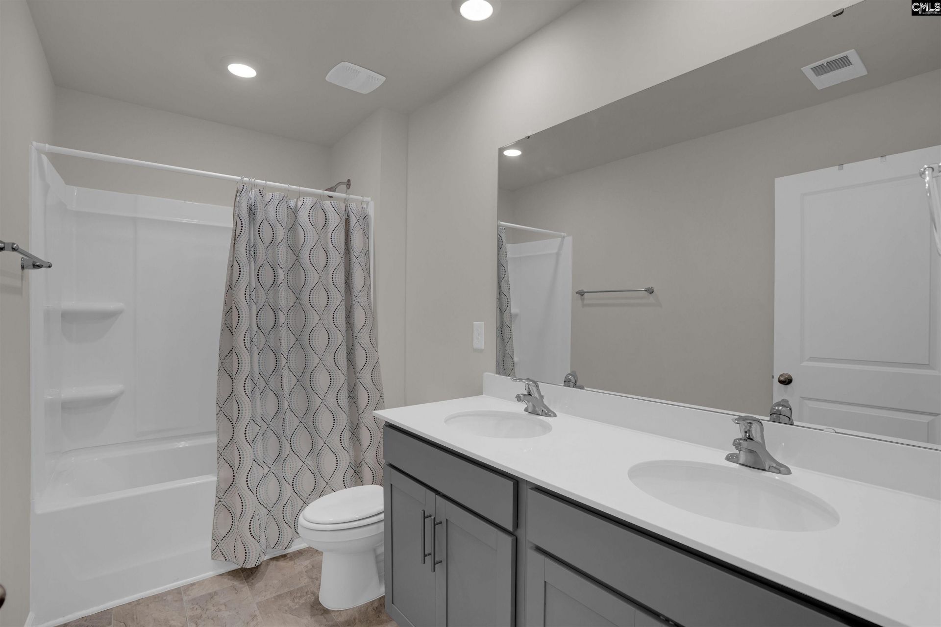 246 Carrington Drive Photo 22