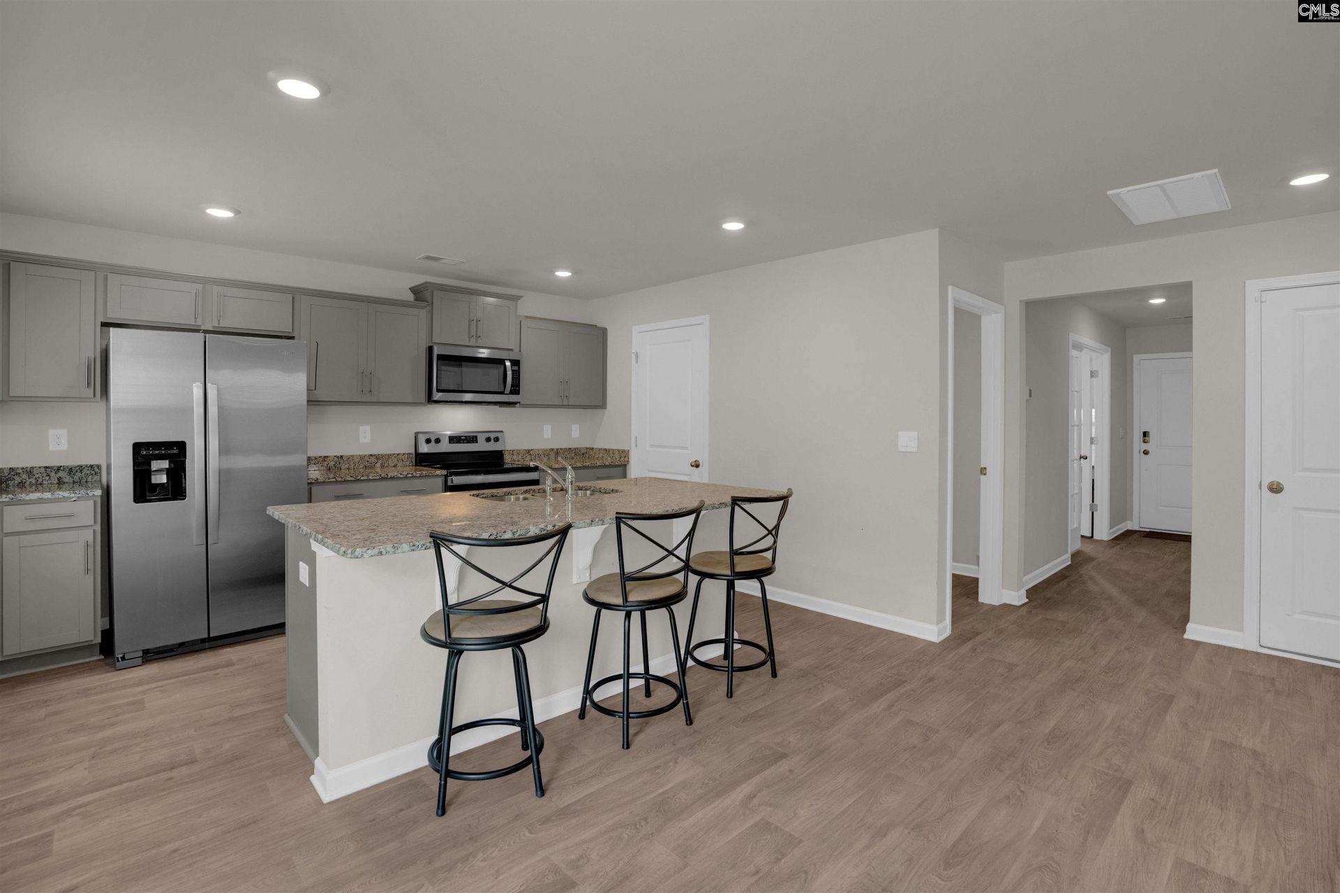 246 Carrington Drive Photo 8