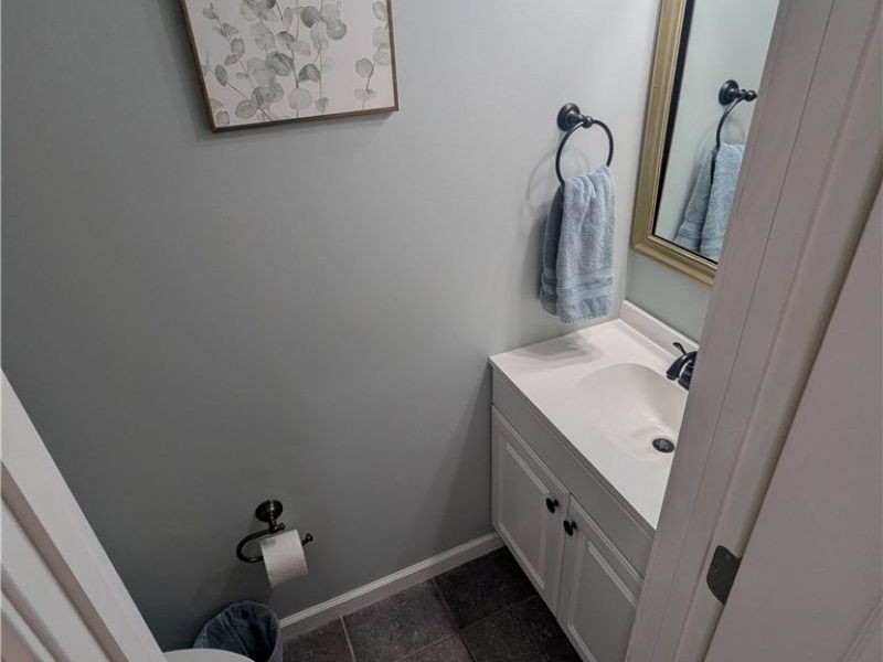 113 Pinecrest Drive, Saint Clairsville, OH 43950 Photo 18