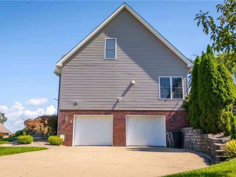 113 Pinecrest Drive, Saint Clairsville, OH 43950 Photo 44